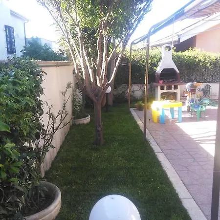 Casa vacanze La Baia Dei Delfini Ardea