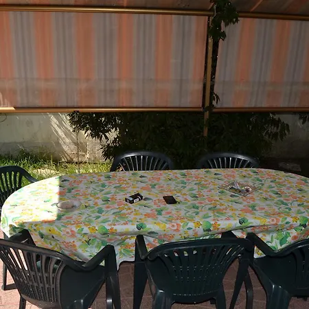 Nyaraló La Baia Dei Delfini